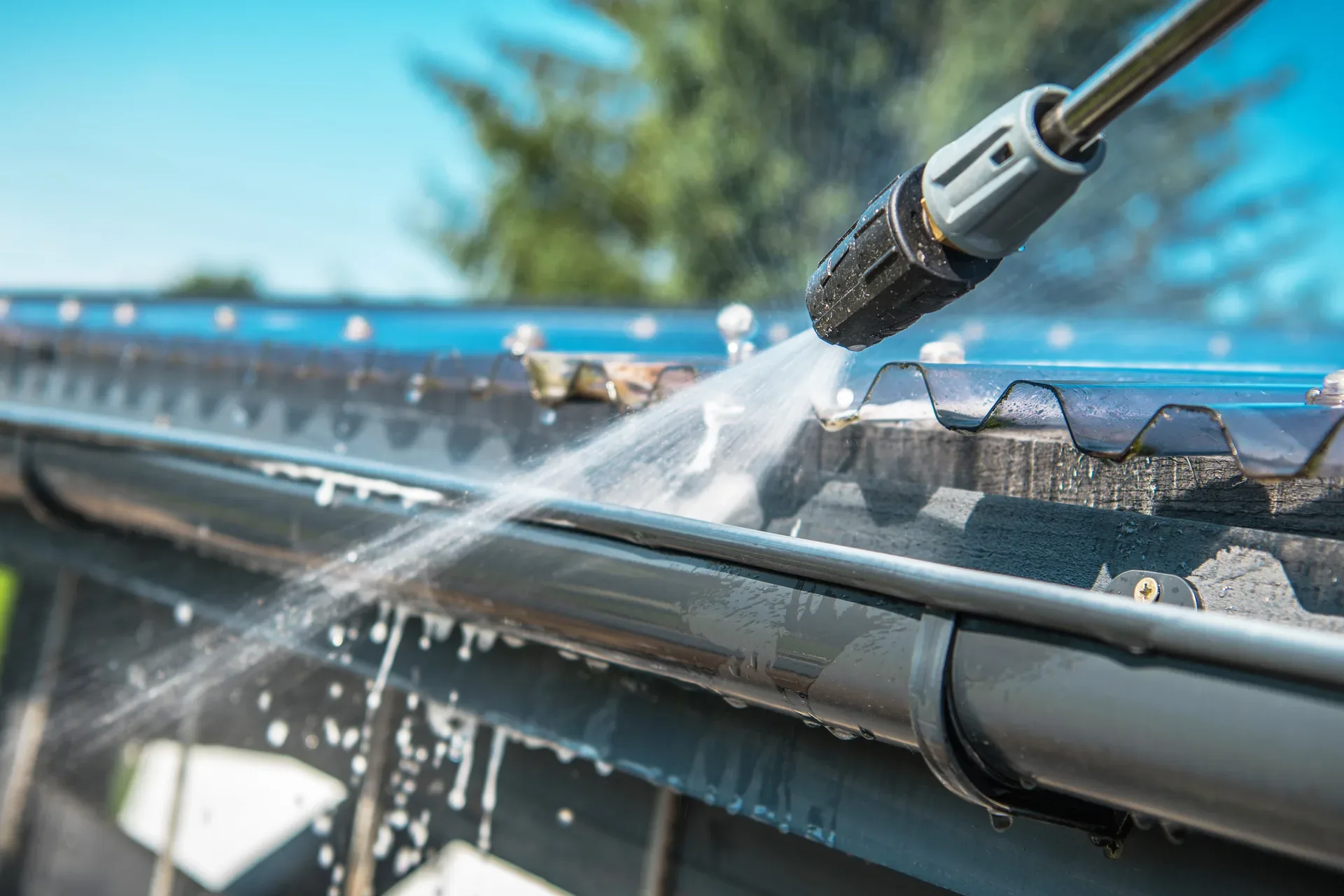 Exterior window cleaning service